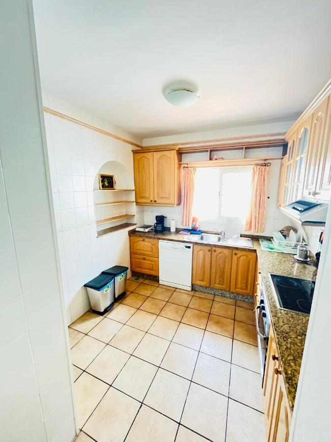 Villa Carmina Benalmadena Bagian luar foto