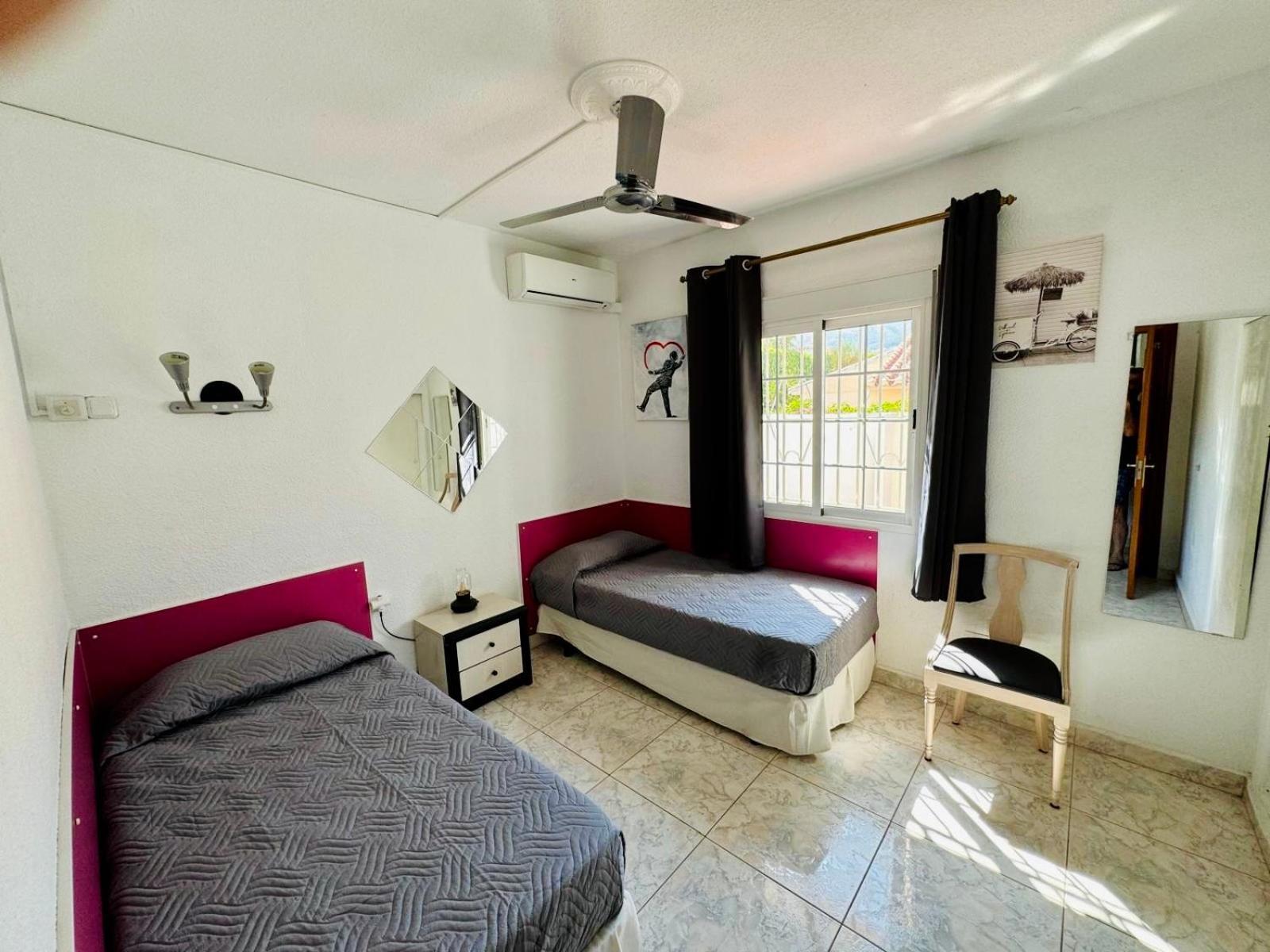 Villa Carmina Benalmadena Bagian luar foto