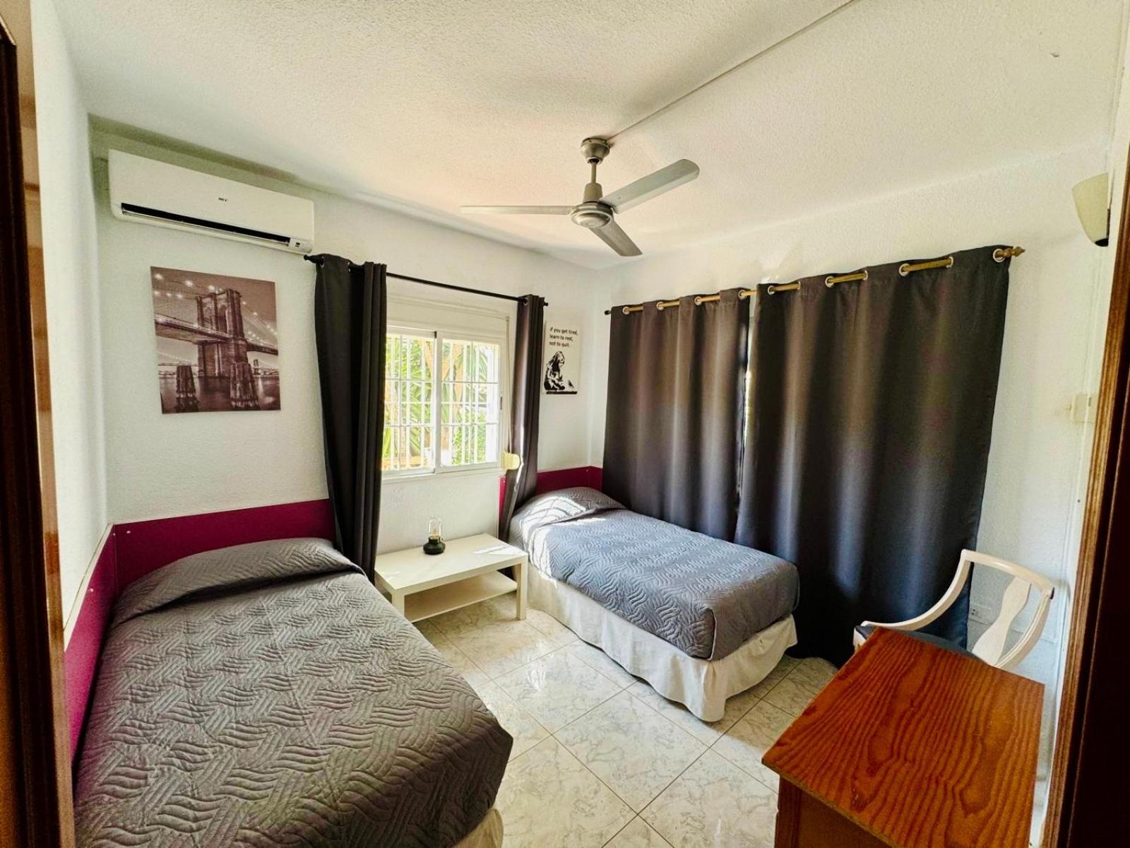 Villa Carmina Benalmadena Bagian luar foto